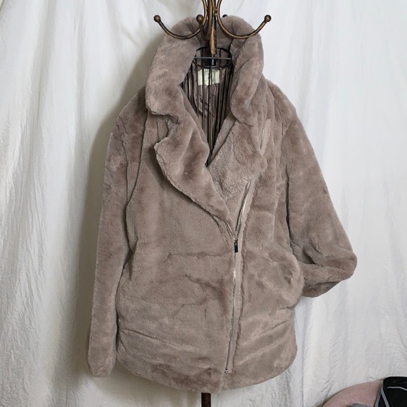 Ashley by 26 International faux fur tan grey teddy coat jacket size large - Picture 1 of 11